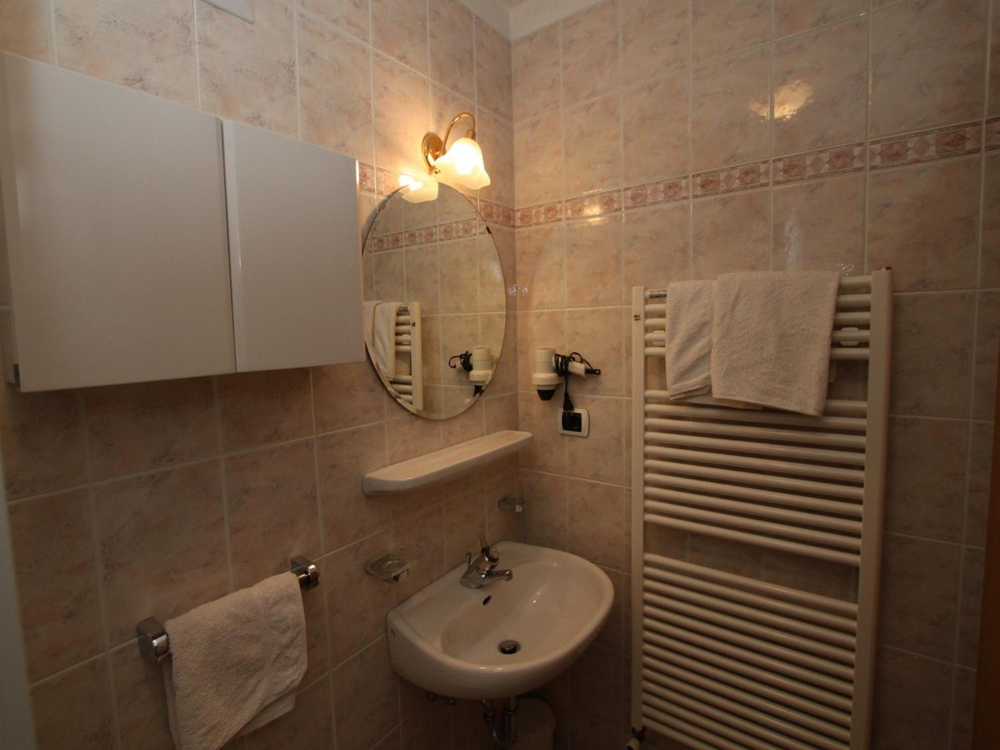 Garni Ortles Hotel Selva di Val Gardena Luaran gambar